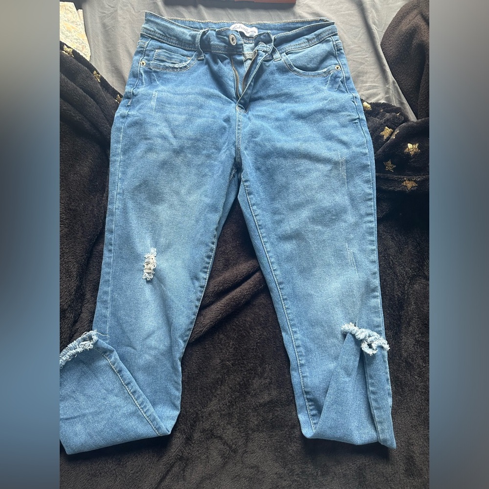 Jeans - Picture 2 of 3